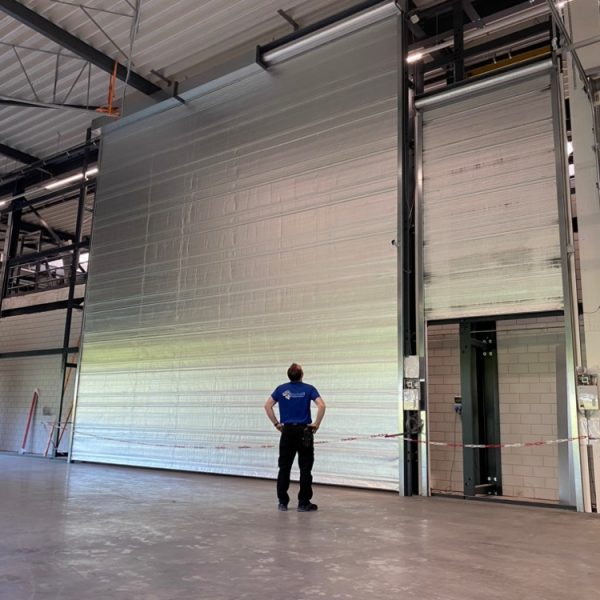 Fire resistant roller curtains for safer spaces